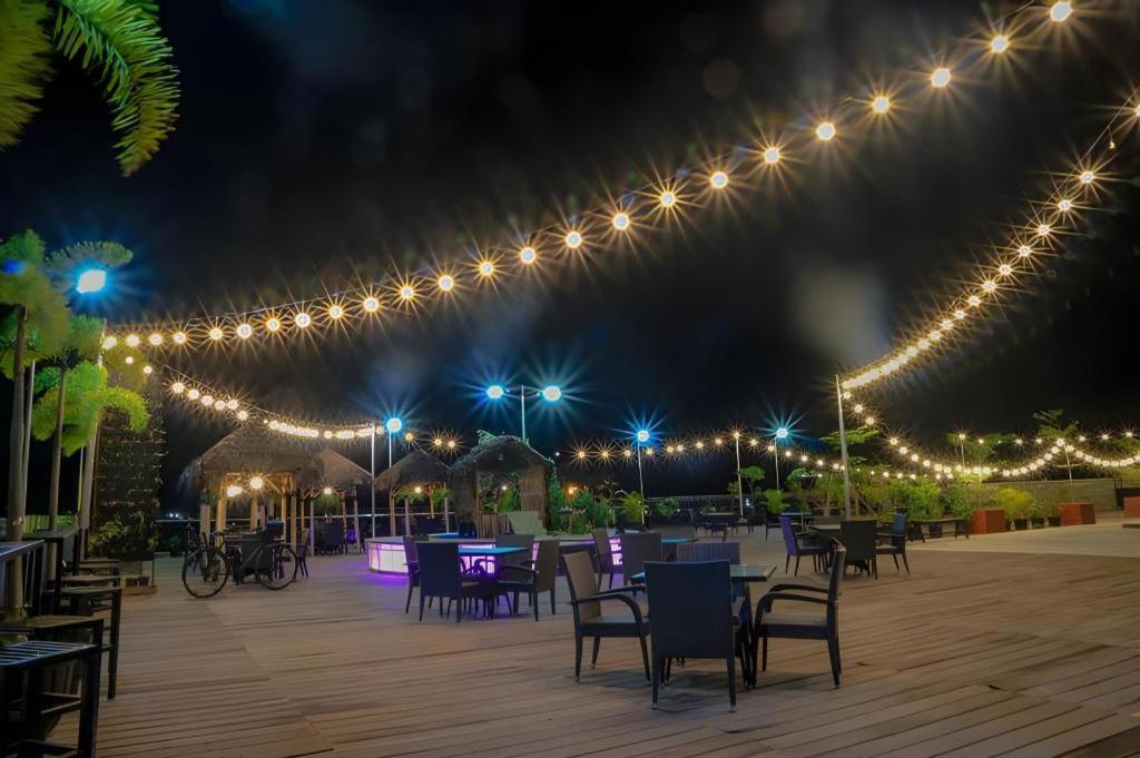 Grand Qin Hotel Banjarbaru Dış mekan fotoğraf